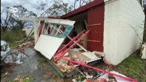 Hurricane-Laura-leaves-over-a-dozen-dead-in-southern-US