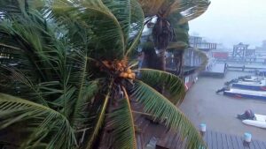 Hurricane-Nana-smashes-into-Central-America
