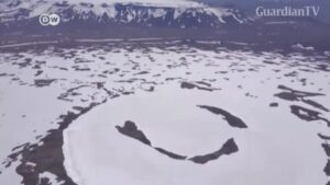 Iceland-holds-ceremony-for-first-glacier-lost-to-climate-change