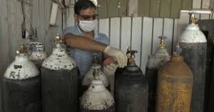 Iraqi-factory-boosts-production-of-oxygen-tanks-to-cope-with-virus-demand
