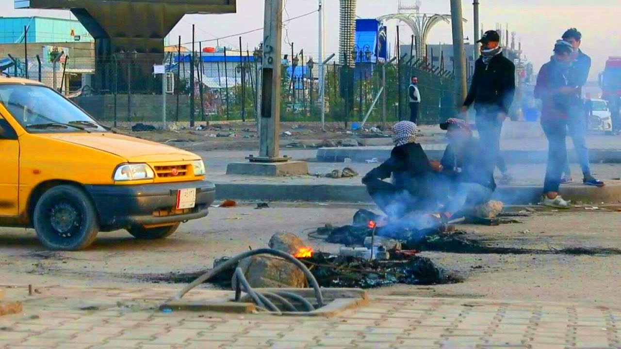 Iraqis-in-Basra-block-roads-as-new-PM-appointment-deadline-looms