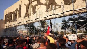 Iraqis-protest-after-currency-value-slashed