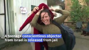Israeli-conscientious-objector-19-leaves-army-prison