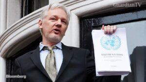 Julian-Assange-1