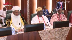 Kogi-monarchs-present-Yahaya-Bello-to-Buhari-endorse-him-for-second-term