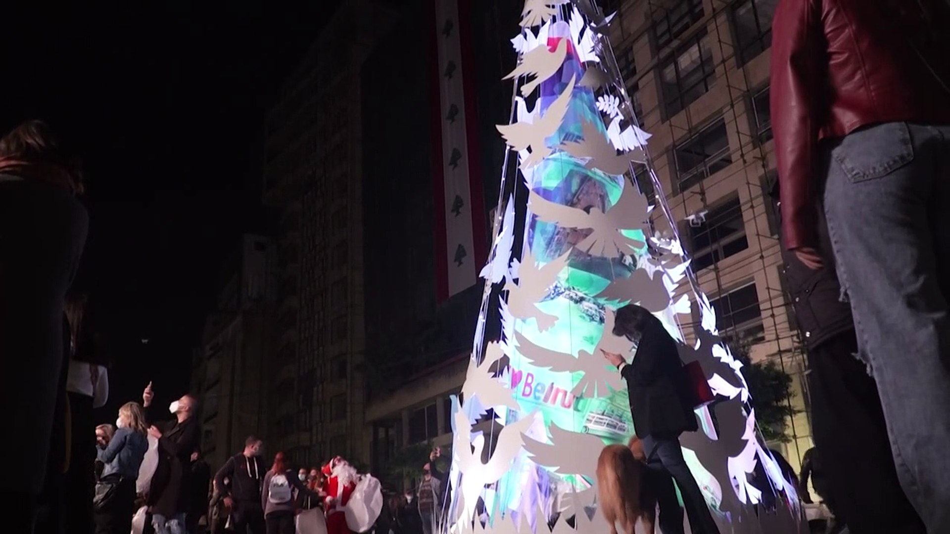 Lanterns-launch-in-Beirut-in-memory-of-port-blast-victims