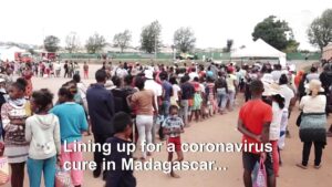 Long-queues-for-virus-tea-cure-in-Madagascar