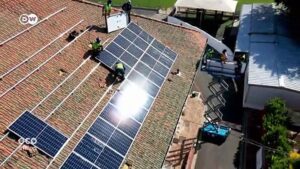 Major-energy-companies-lag-in-green-shift