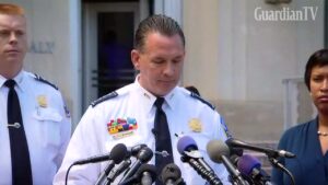 Man-arrested-at-Trumps-Washington-hotel-after-guns-found-in-car