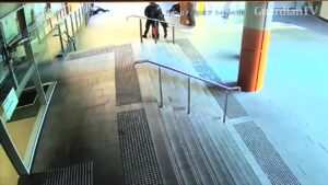 Man-sets-himself-on-fire-in-Sydney