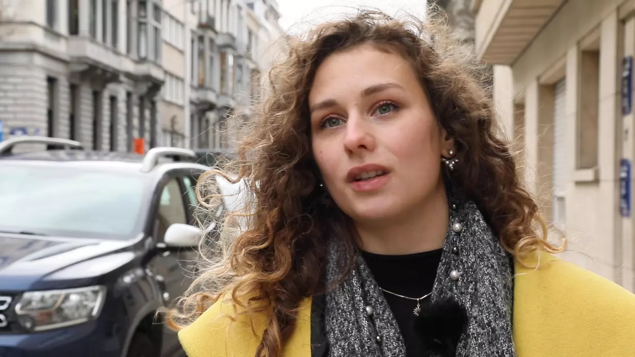 Meeting-young-Macedonians-divided-over-EU-membership