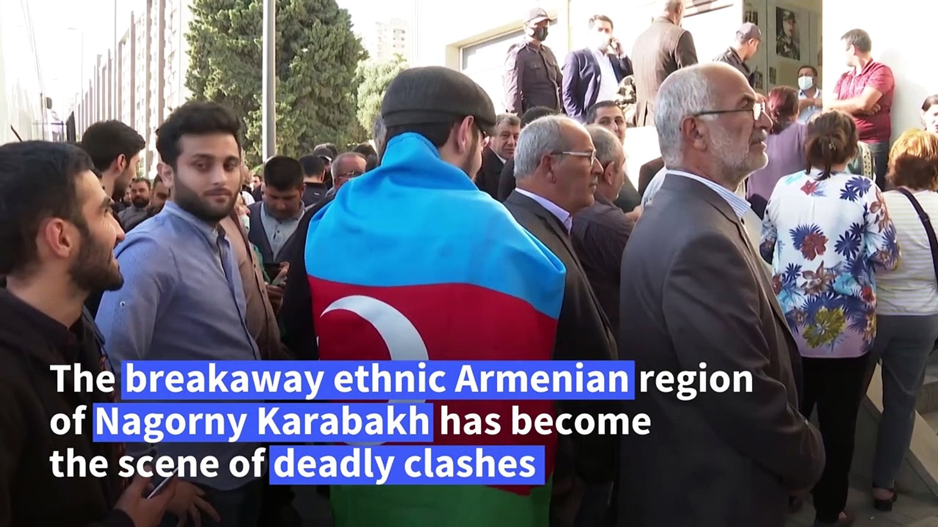 Men-flock-to-military-recruitment-centers-in-Azerbaijan-during-a-partial-mobilisation