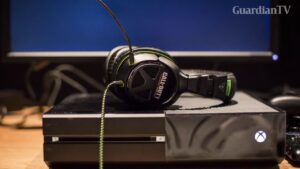 Microsoft-contractors-listened-to-you-through-your-Xbox