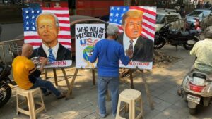 Mumbai-artists-paint-Trump-and-Biden-ahead-of-vote