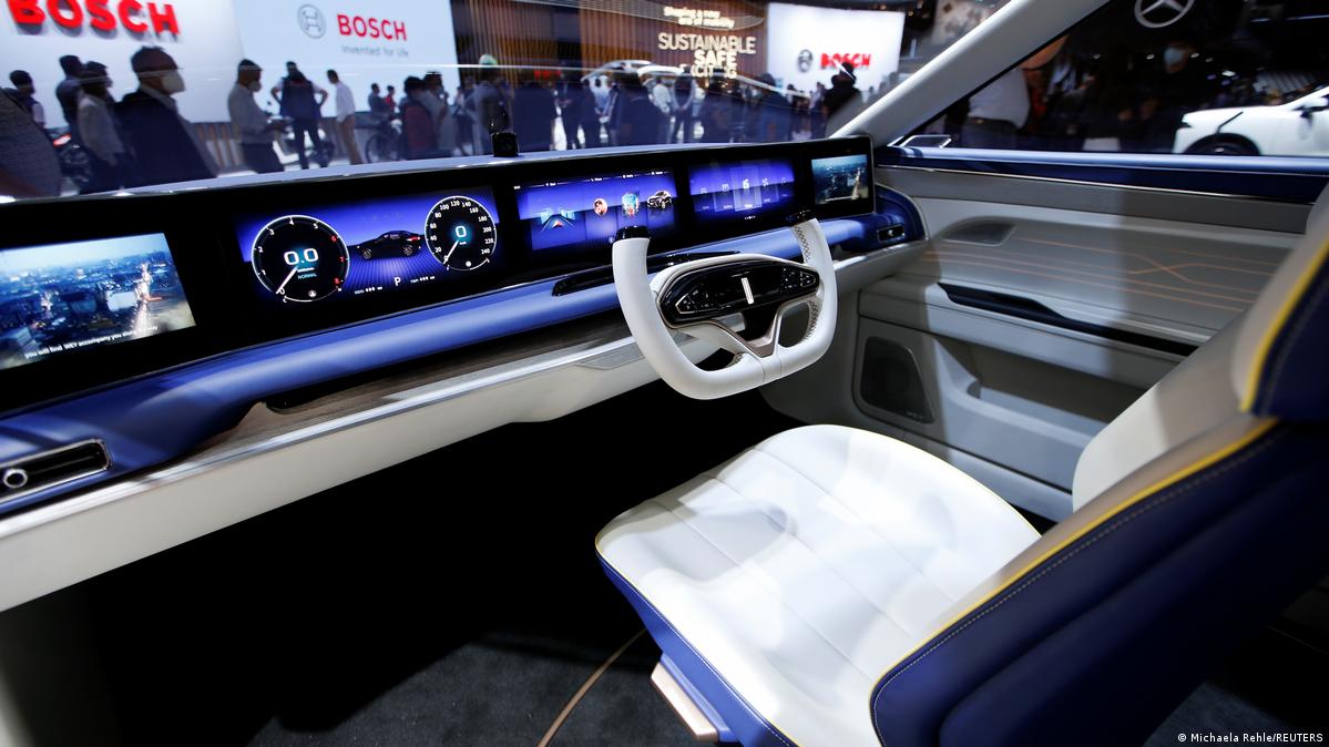 New-EU-cybersecurity-rules-push-carmakers-to-shun-old-models