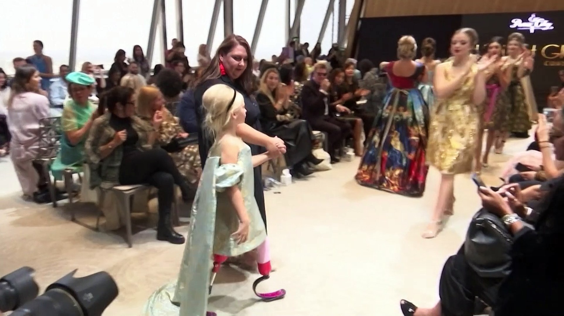 Nine-year-old-amputee-models-on-catwalk-in-Paris-Fashion-Week