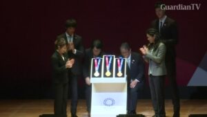 Oly-2020-unveil-medal-design-at-One-Year-to-Go-ceremony