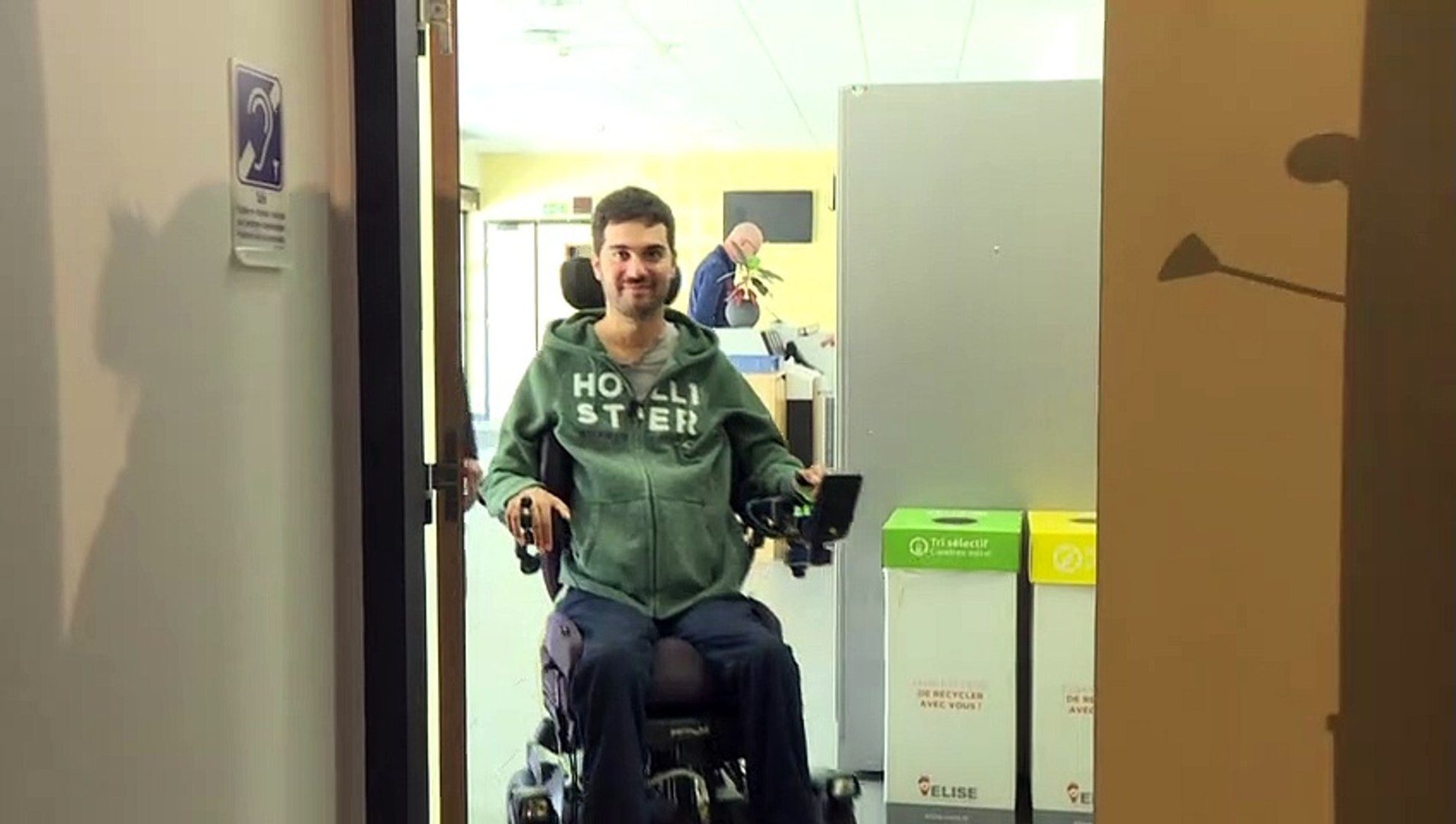 Paralysed-man-walks-again-with-brain-controlled-exoskeleton