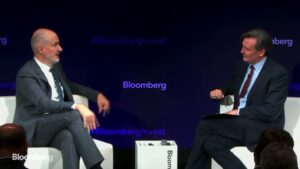 Pimco-CEO-Roman-on-Brexit-Trade-Wars-Global-Economy