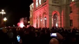 Protest-in-northeastern-Italy-against-virus-restrictions