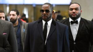 R.-Kellys-lawyer-denies-girlfriends-new-allegations