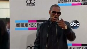 RB-singer-R.-Kelly-arrested-in-Chicago-on-federal-sex-crime-charges-media