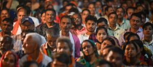 Race-reaches-a-divided-New-Delhi