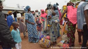 Refugees-in-Cameroon-plant-trees-to-combat-desertification
