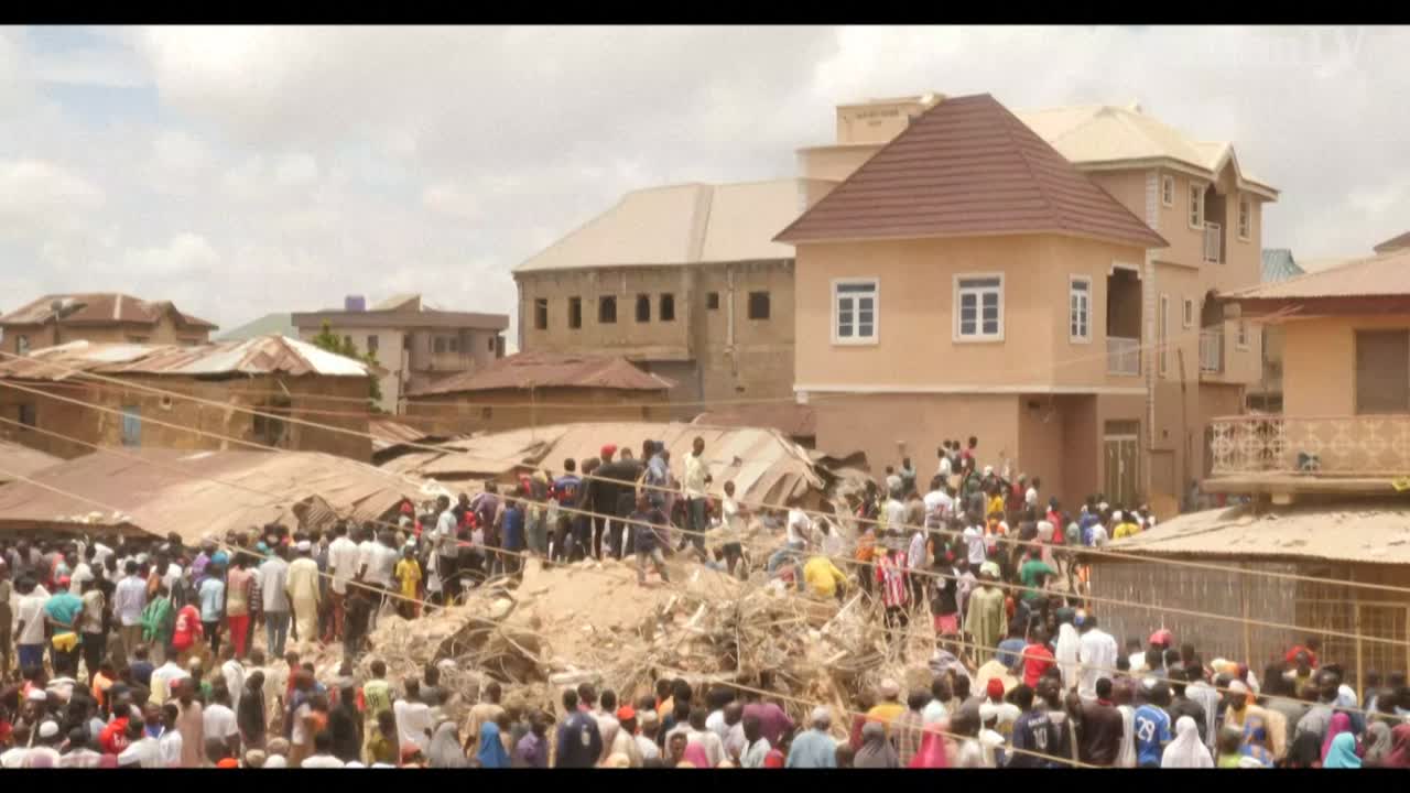 Rescue-teams-look-for-survivors-in-deadly-Nigeria-building-collapse