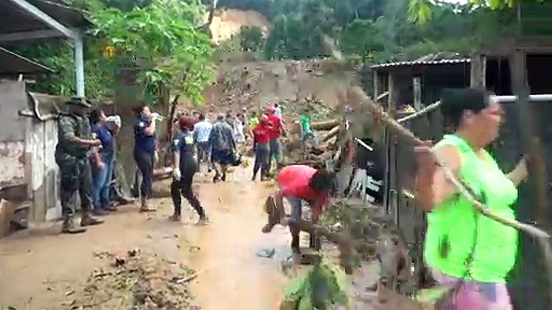 Rescuers-search-for-survivors-after-a-landslide-leaves-19-dead-in-Brazil
