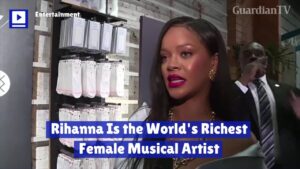 Rihanna-1