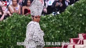 Rihanna-apologises-for-album-delay