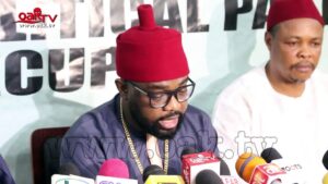 Sanusis-sack-is-illegal-CUPP