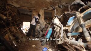 Senegalese-artist-rides-through-cycle-of-life