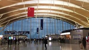 Shanghai-tackles-virus-outbreak