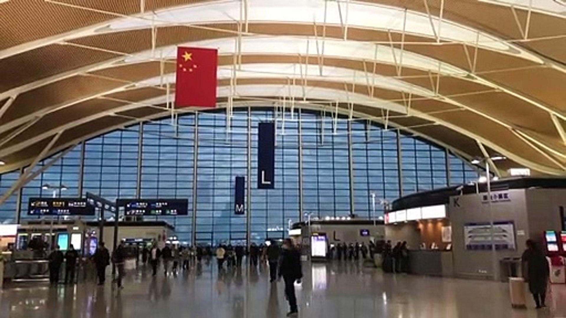 Shanghai-tackles-virus-outbreak