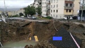 Shelling-transforms-Karabakh-capital-into-ghost-town