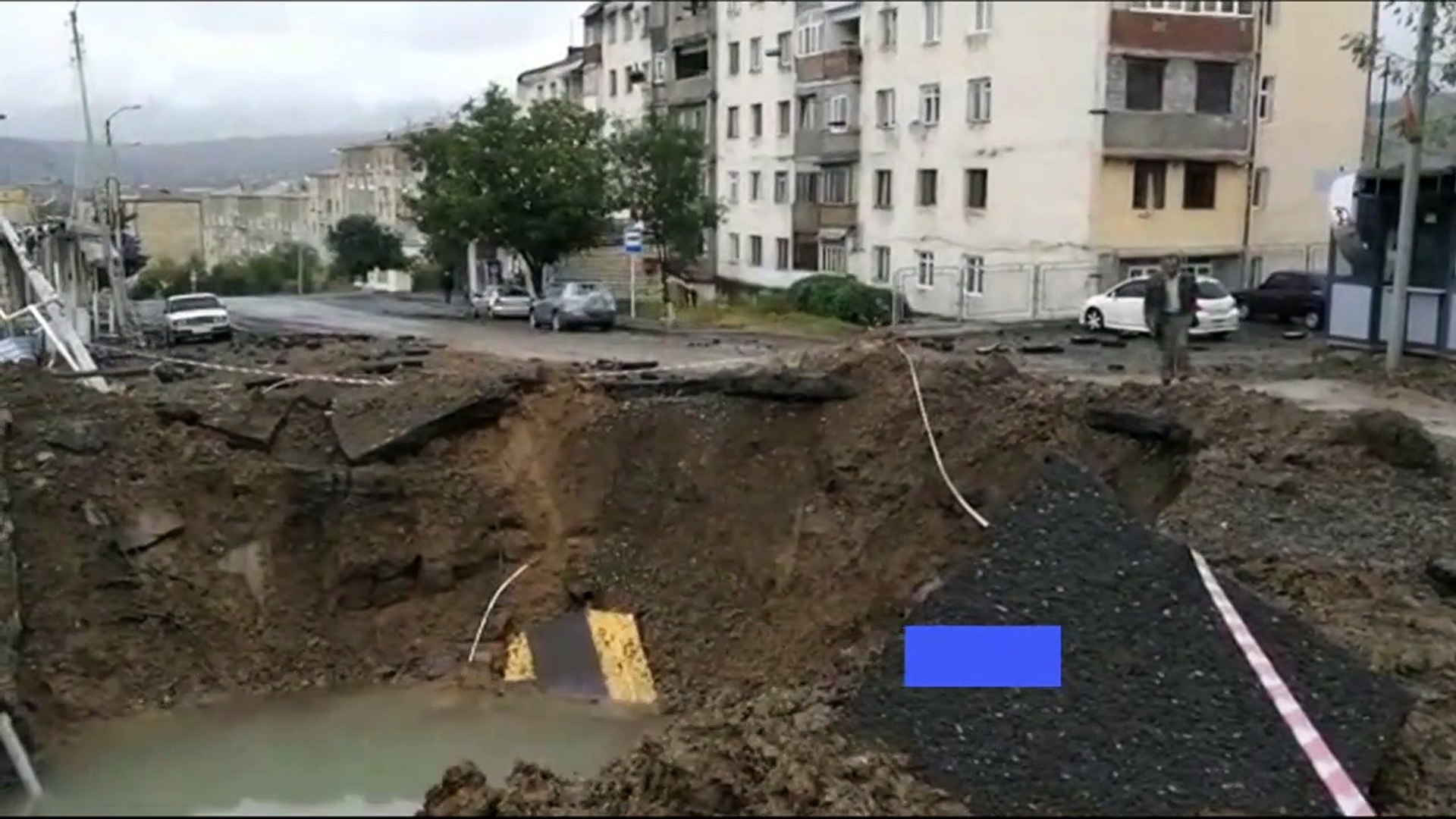Shelling-transforms-Karabakh-capital-into-ghost-town