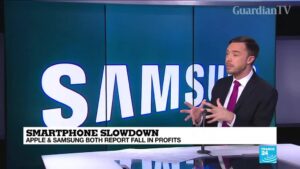 Smartphone-slowdown-hits-Apple-Samsung