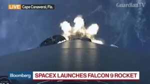SpaceX-Launches-Biological-Printer-and-Nickelodeon-Slime-Aboard-Falcon-9-Rocket