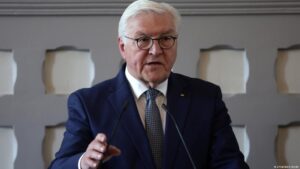 Steinmeier-visits-Ukrainian-troops-training-near-Berlin