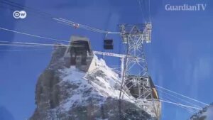 Swiss-gondola-cable-rips-at-Titlis-mountain-resort