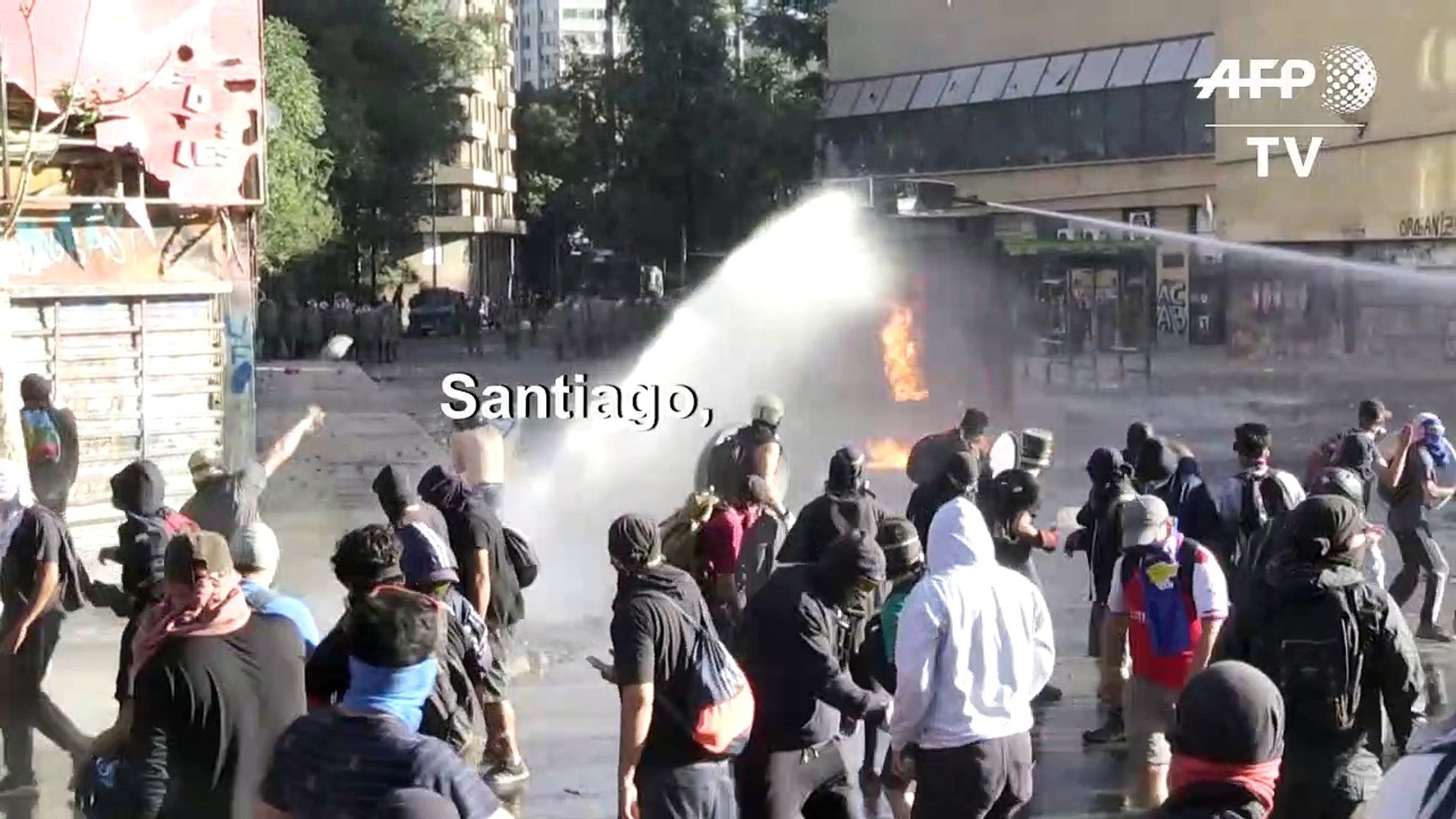 Tear-gas-water-tanks-and-violence-in-Chile-demonstration