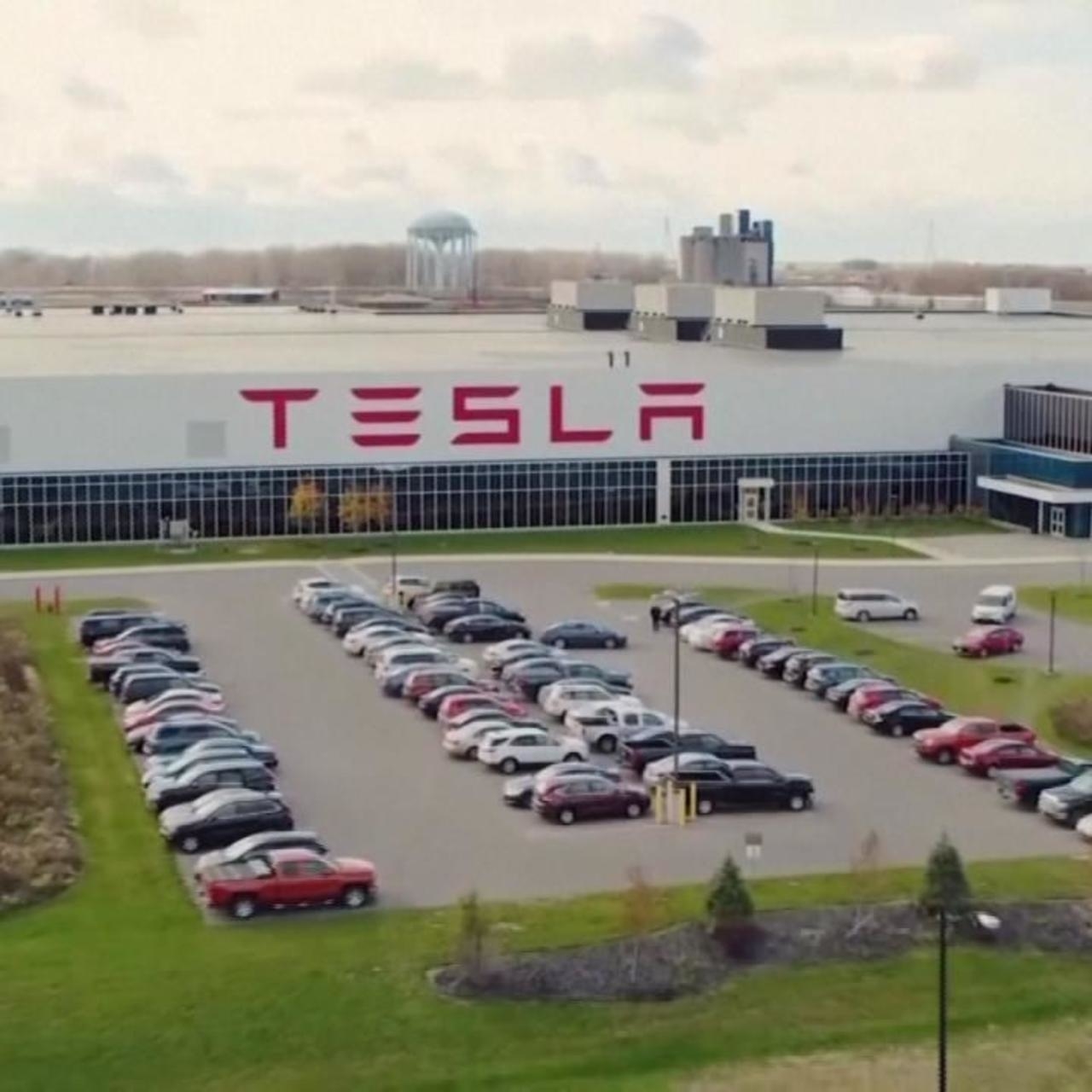 Tesla-becomes-worlds-most-valuable-carmaker-after-share-price-surge