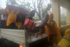 Thousands-flee-as-yet-another-typhoon-menaces-Philippines