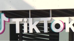 TikTok-sues-US-government-to-block-law-that-could-ban-app