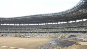 Tokyos-Olympic-stadium-90-finished-set-to-open-in-December