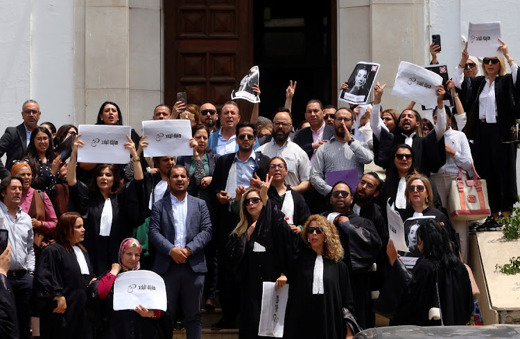 Tunisian-lawyers-strike-following-lawyer-Sonia-Dahmanis-arrest