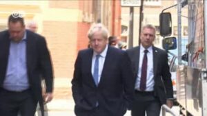 UK-economy-shrinks-amid-Brexit-uncertainty