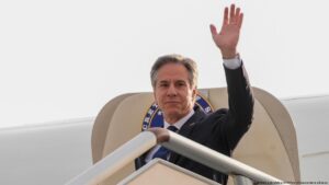 US-top-diplomat-Blinken-visits-China-for-tough-talks